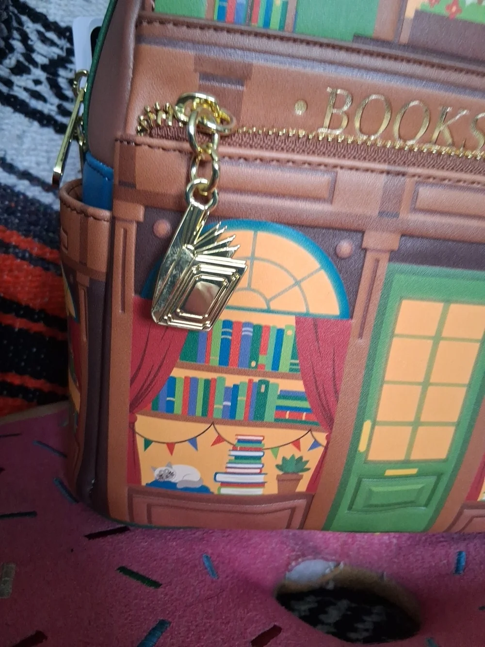 Loungefly Bookstore Glow-in-the-Dark Mini Backpack Books-A-Million Exclusive NWT - Picture 6 of 8